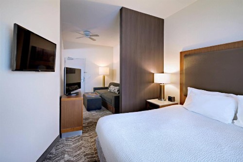 SpringHill Suites Phoenix Glendale/Peoria - image 4