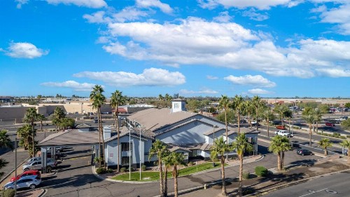 Quality Inn Glendale at Arrowhead Towne Center - image 36