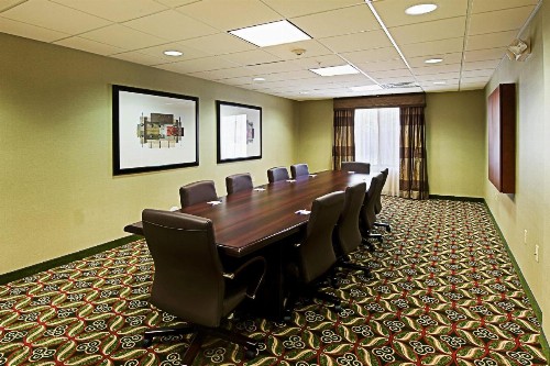 Holiday Inn Express & Suites Phoenix Glendale Dist an IHG Hotel - image 14