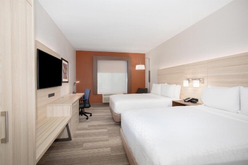 Holiday Inn Express & Suites Phoenix Glendale Dist an IHG Hotel - image 30