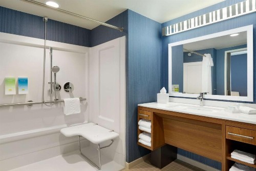 Home2 Suites By Hilton Glendale Westgate - image 11