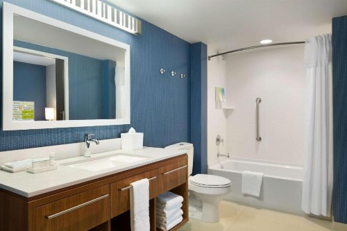 Home2 Suites By Hilton Glendale Westgate - image 17