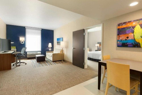 Home2 Suites By Hilton Glendale Westgate - image 18