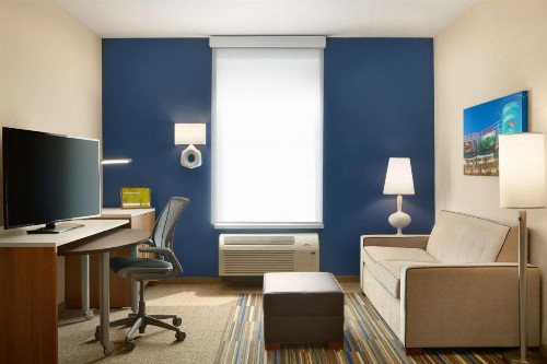 Home2 Suites By Hilton Glendale Westgate - image 21
