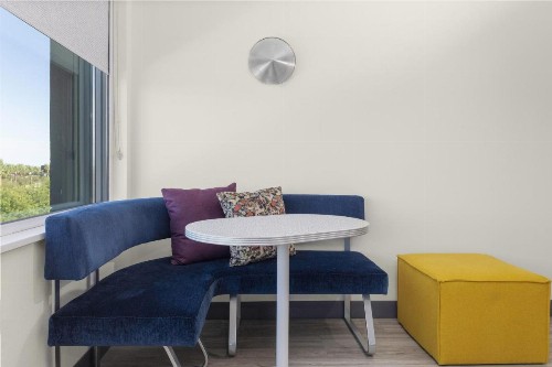 Aloft Glendale at Westgate - image 8