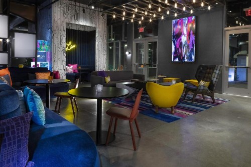 Aloft Glendale at Westgate - image 9