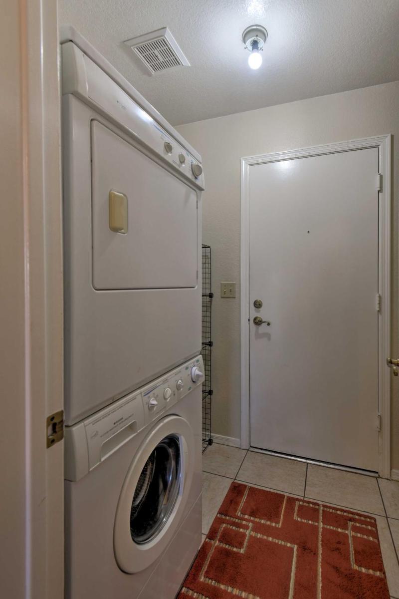 Glendale Home with Pool - Walk to NFL and NHL Games! - image 7
