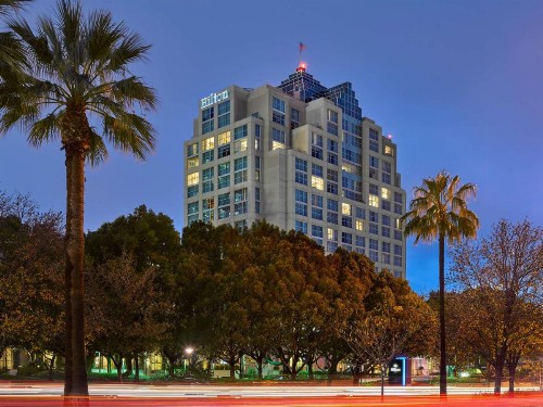 Hilton Los Angeles North-Glendale & Executive Meeting Center - image 15
