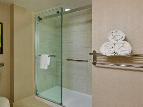 Hilton Los Angeles North-Glendale & Executive Meeting Center - image 25