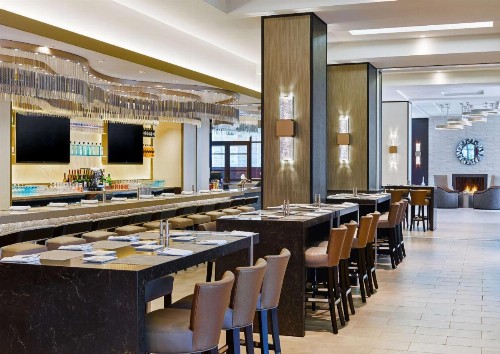 Hilton Los Angeles North-Glendale & Executive Meeting Center - image 3