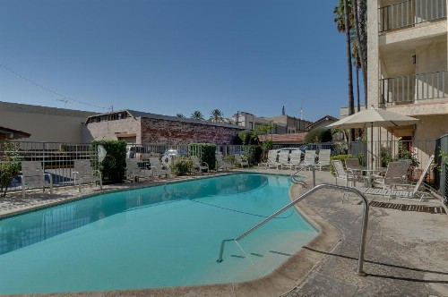 Vagabond Inn Glendale - image 20