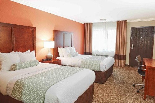 Comfort Inn Near Old Town Pasadena in Eagle Rock CA - image 15