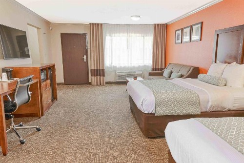 Comfort Inn Near Old Town Pasadena in Eagle Rock CA - image 21