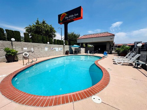 Comfort Inn Near Old Town Pasadena in Eagle Rock CA - image 3