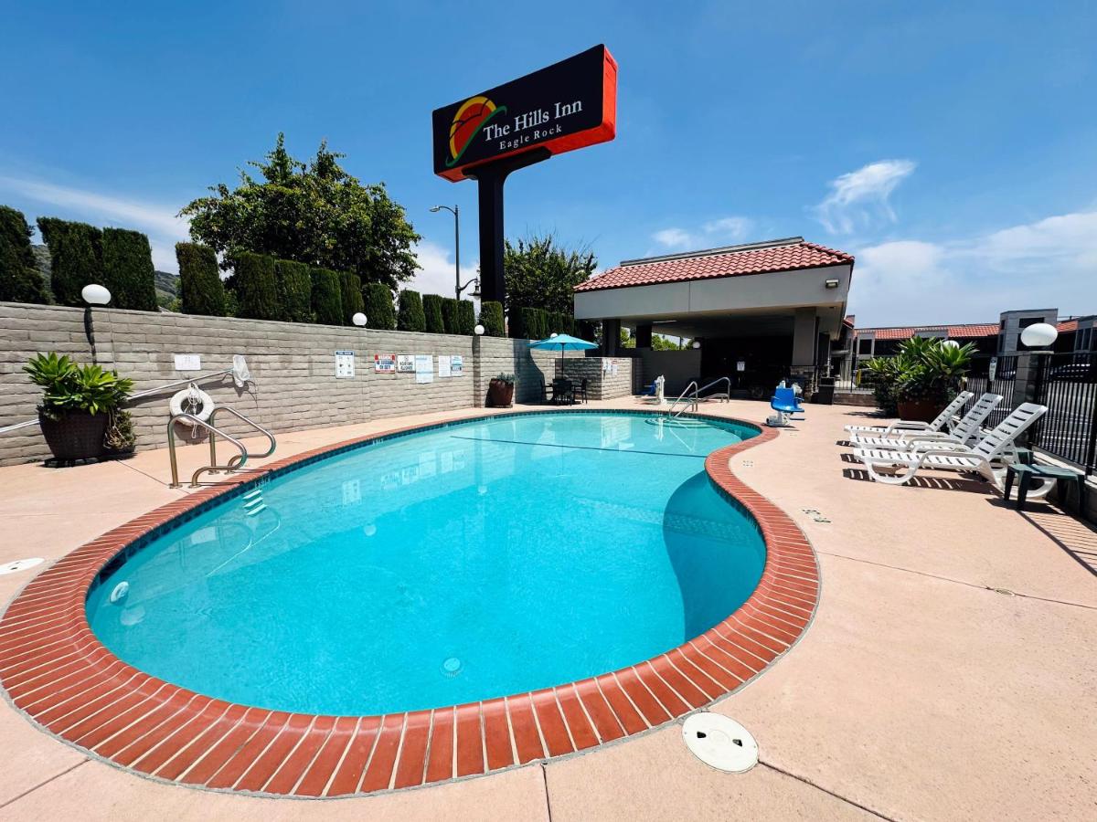 Comfort Inn Near Old Town Pasadena in Eagle Rock CA - image 3