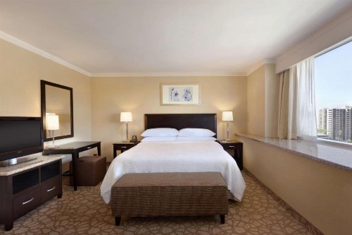 Embassy Suites Los Angeles Glendale - image 26