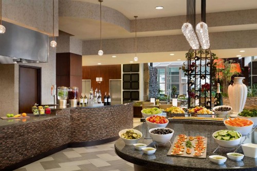 Embassy Suites Los Angeles Glendale - image 30