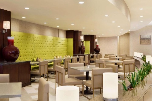 Embassy Suites Los Angeles Glendale - image 8