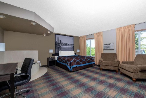 Super 8 by Wyndham Glenwood - image 8