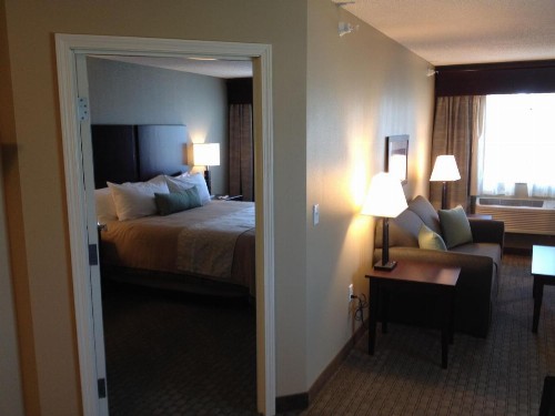 GrandStay Hotel & Suites - Glenwood - image 22