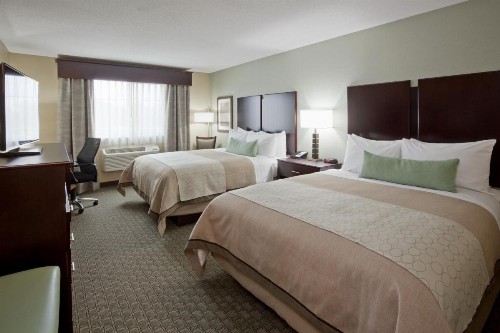 GrandStay Hotel & Suites - Glenwood - image 6