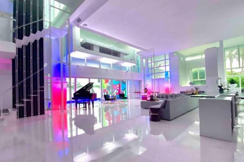 Villa Boti - Luxury Villa W/Pool - image 3