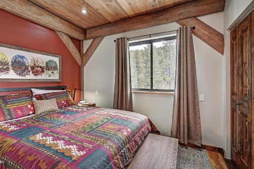 SkyRun Cabin cabin - image 9