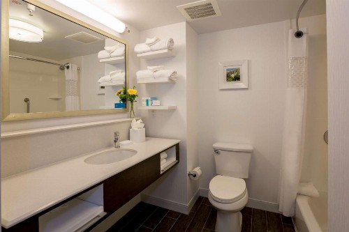 Hampton Inn Santa Barbara/Goleta - image 20