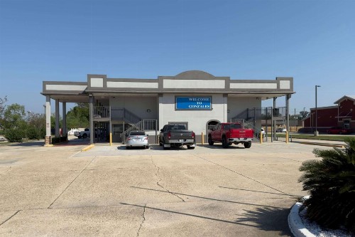 Days Inn by Wyndham Gonzales - image 16