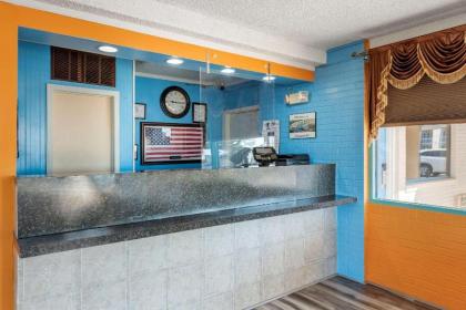 Rodeway Inn - image 5
