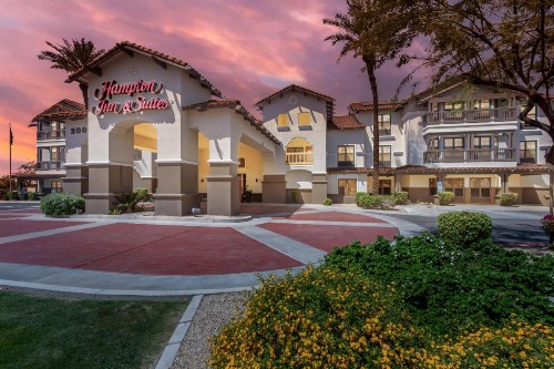 Hampton Inn & Suites Phoenix-Goodyear