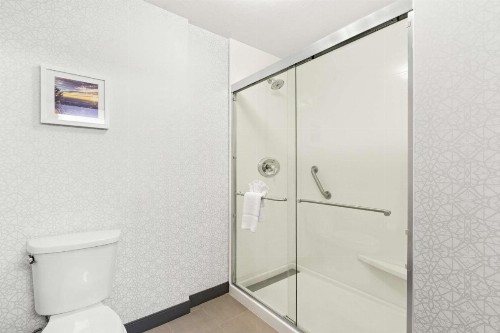 Hampton Inn & Suites Phoenix-Goodyear - image 22