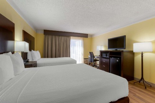 Best Western Phoenix Goodyear Inn - image 16