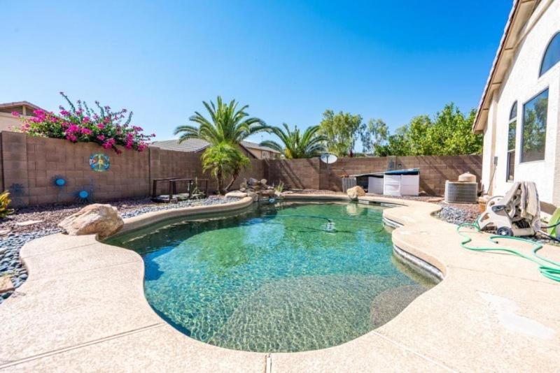 1216 N 158th Dr Goodyear - main image
