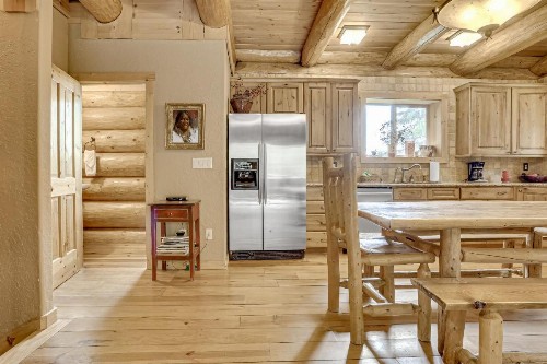 Skiing Bear Chalet - image 9