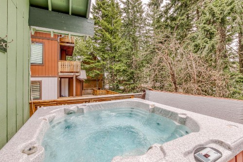 Mt Hood Chalet Vacation Rental - image 11