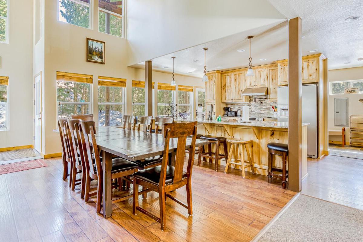Evergreen House - image 7