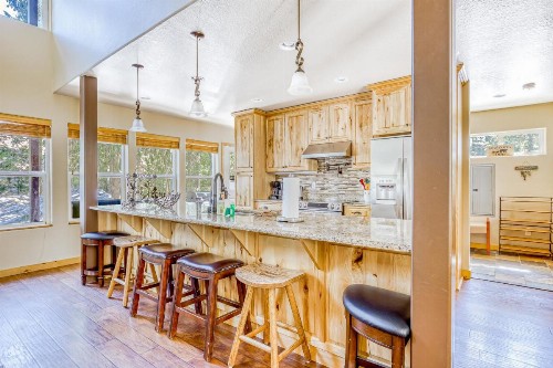 Evergreen House - image 8