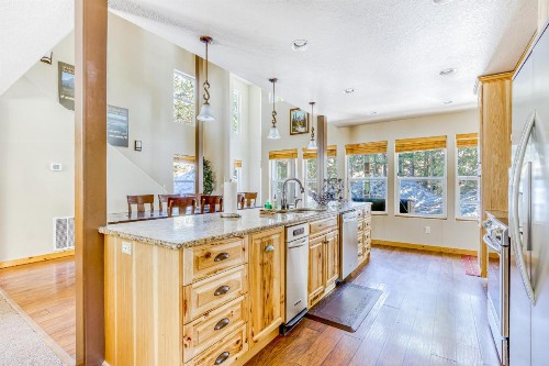 Evergreen House - image 9