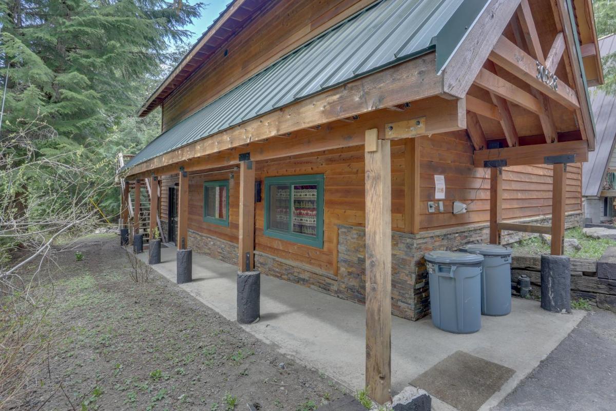 Govy Alpine Getaway - image 3