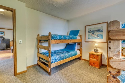 Little Trail Lodge - Unit B - image 7