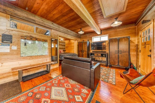 Wy'east Nest - image 12