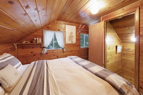 Cozy Cabin in Government Camp - image 12