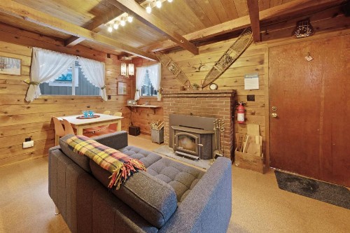 Cozy Cabin in Government Camp - image 9