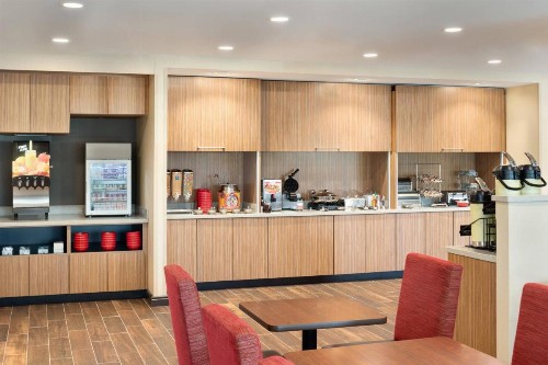 TownePlace Suites by Marriott Milwaukee Grafton - image 16