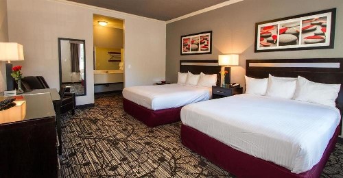 Granada Inn - image 19