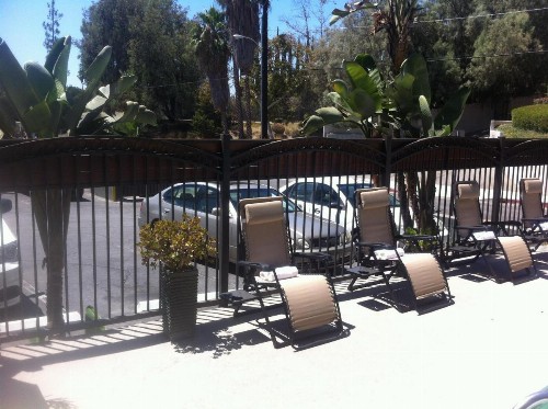 Granada Inn - image 6