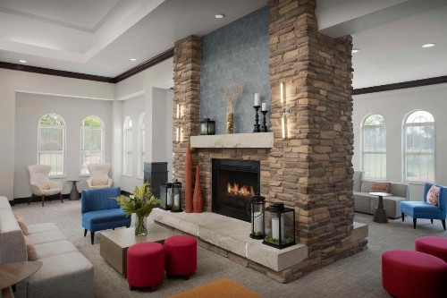 Hilton Garden Inn Granbury - image 3