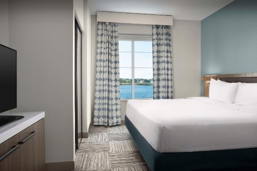 Hilton Garden Inn Granbury - image 40