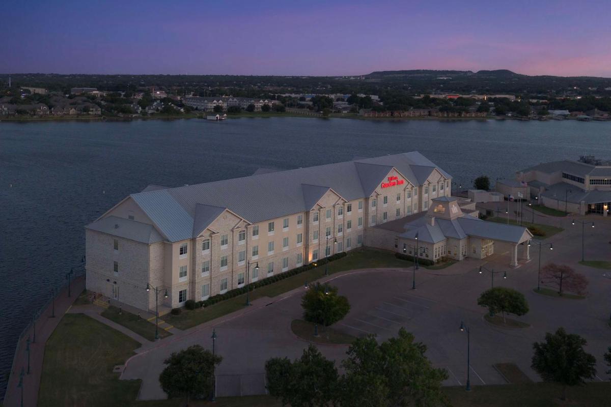 Hilton Garden Inn Granbury - image 5